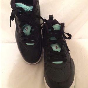 Women’s Jordan’s EUC